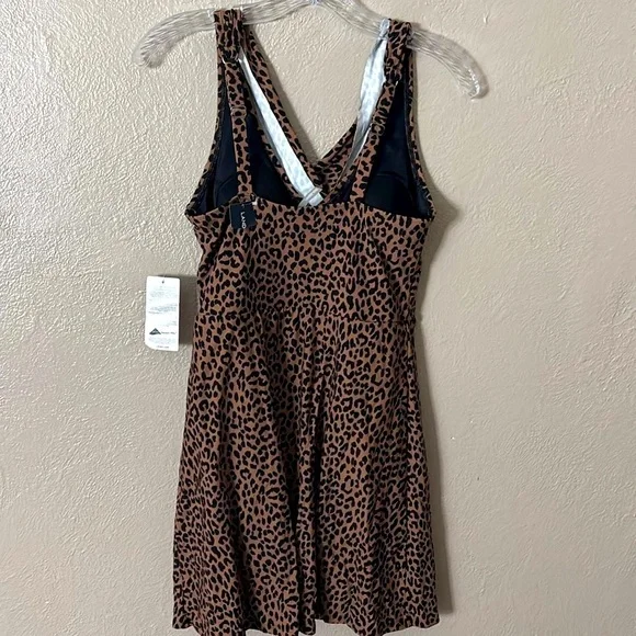 Lands End Womens Wrap Swim Dress Swimsuit Animal Print Leopard Size 8
